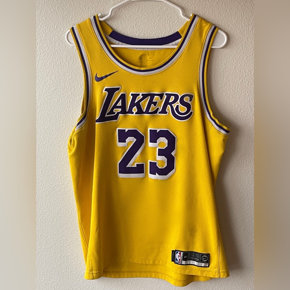 Lebron James #23 Los Angeles Lakers Jersey